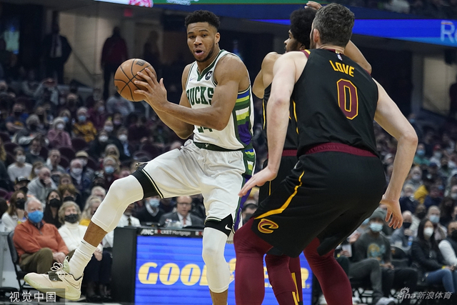 媒体之间掀 媒体之间掀