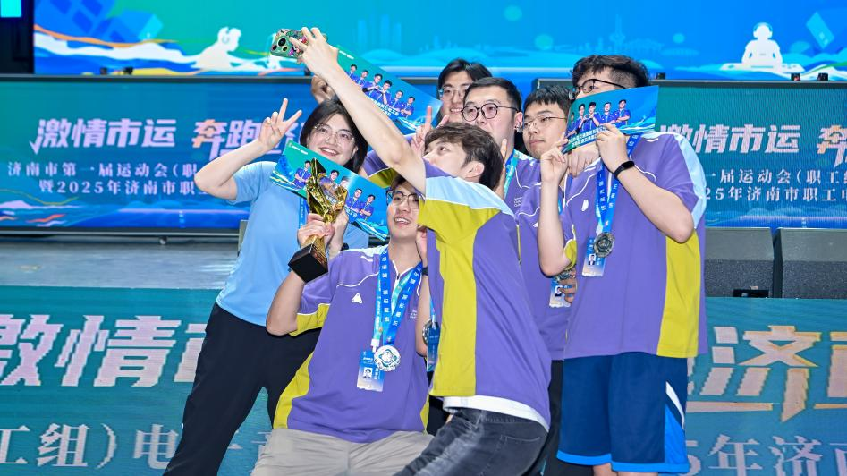 不少比赛中 不少比赛中